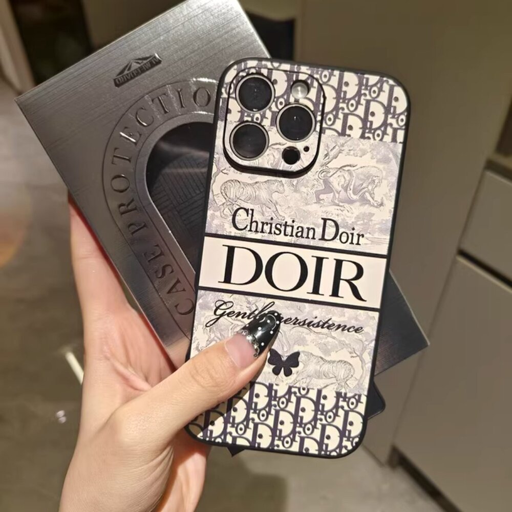 Cream iPhone16 Case